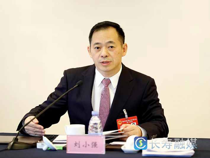 市六届人大二次会议长寿代表团召开第一次全体会议 (2)