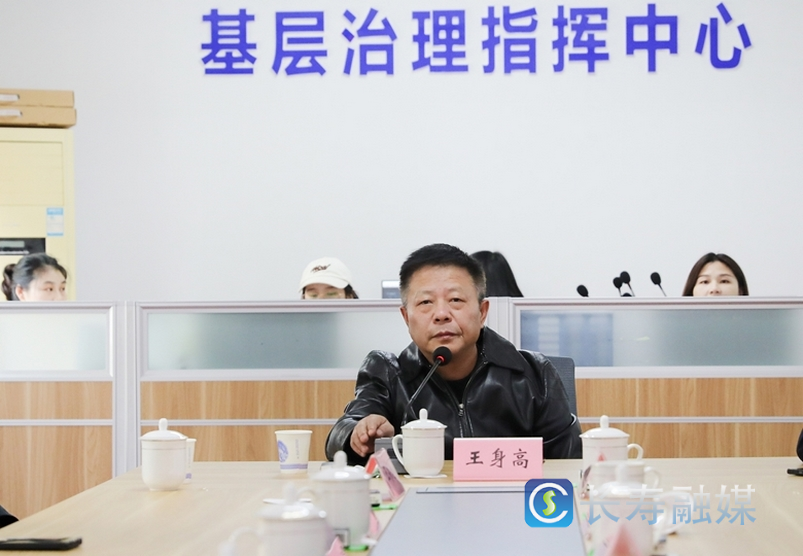 市区人大代表开展集中视察活动 (2)
