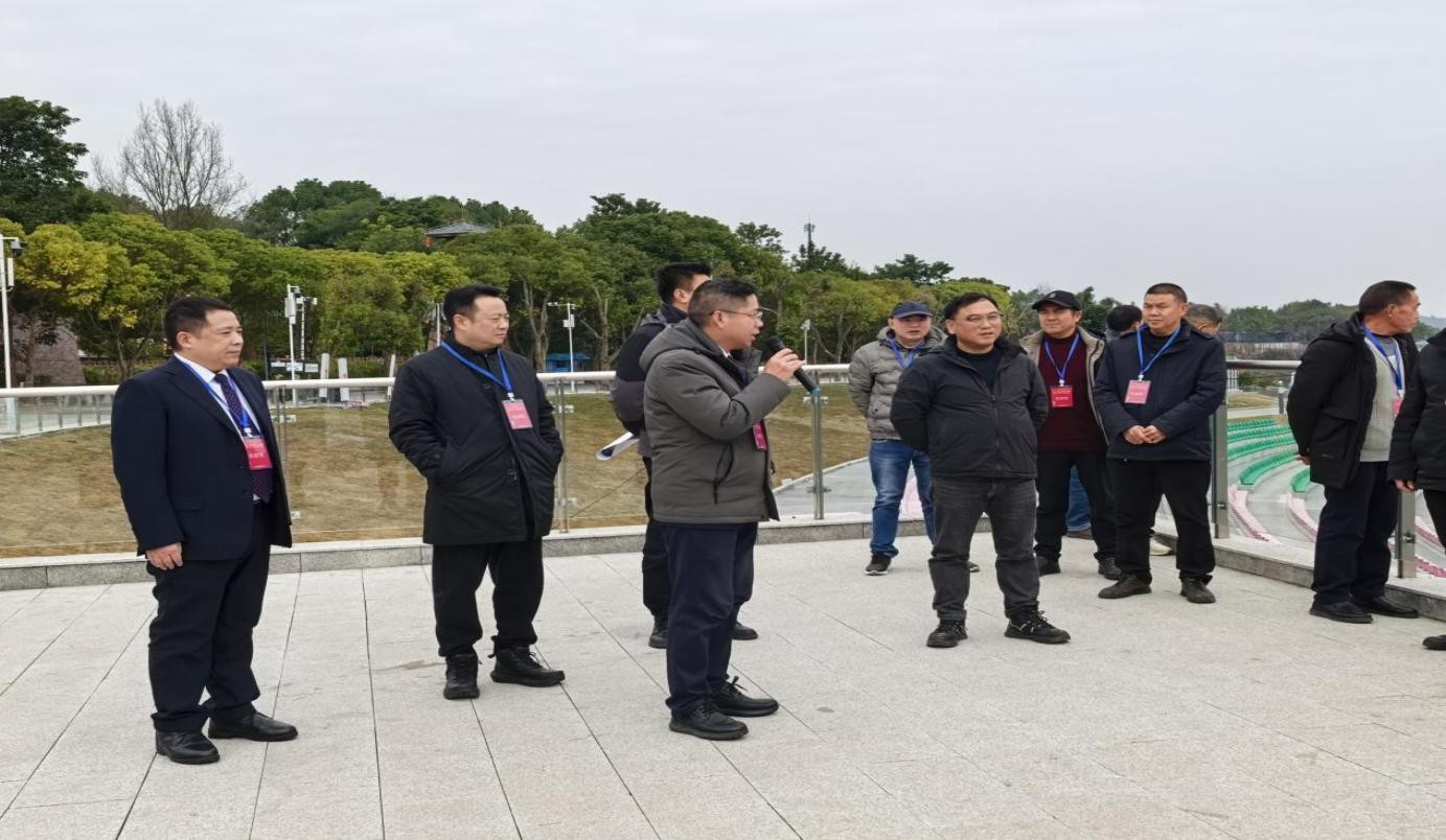 长寿湖镇人大代表视察“天空剧院”
